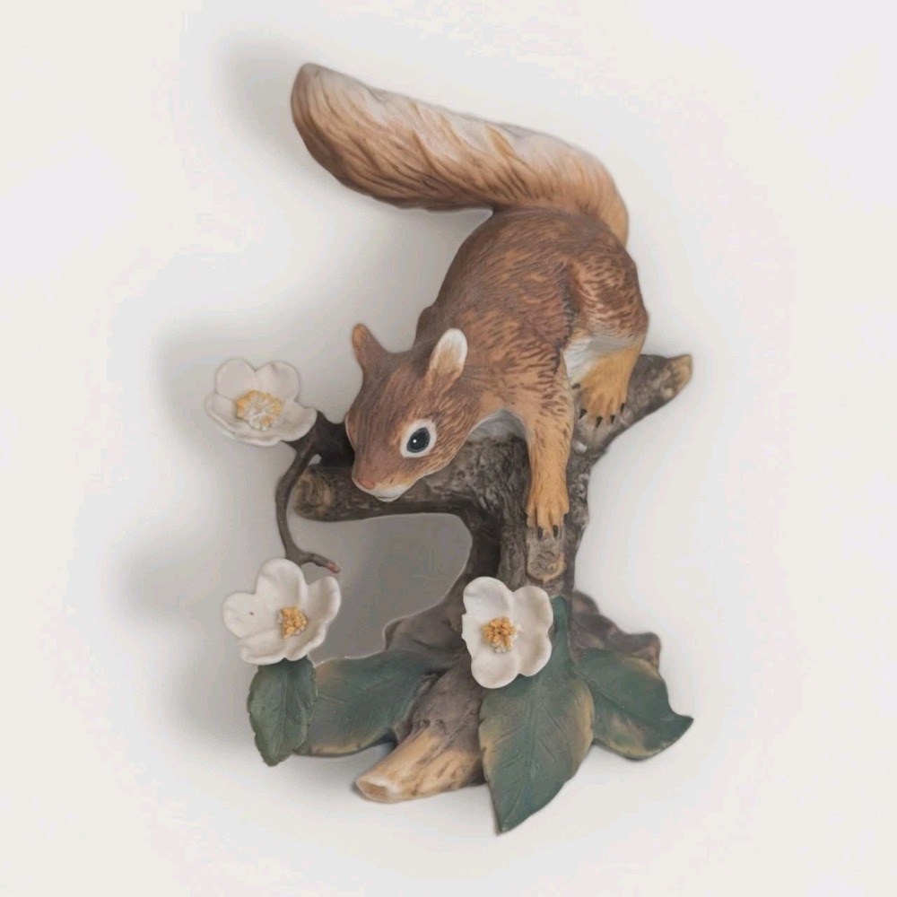 VTG Lenox Springtime Scamper Red Squirrel Figurine 1989 Porcelain Collectible